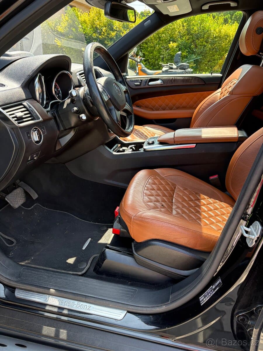 2015 Mercedes-Benz GL - 8