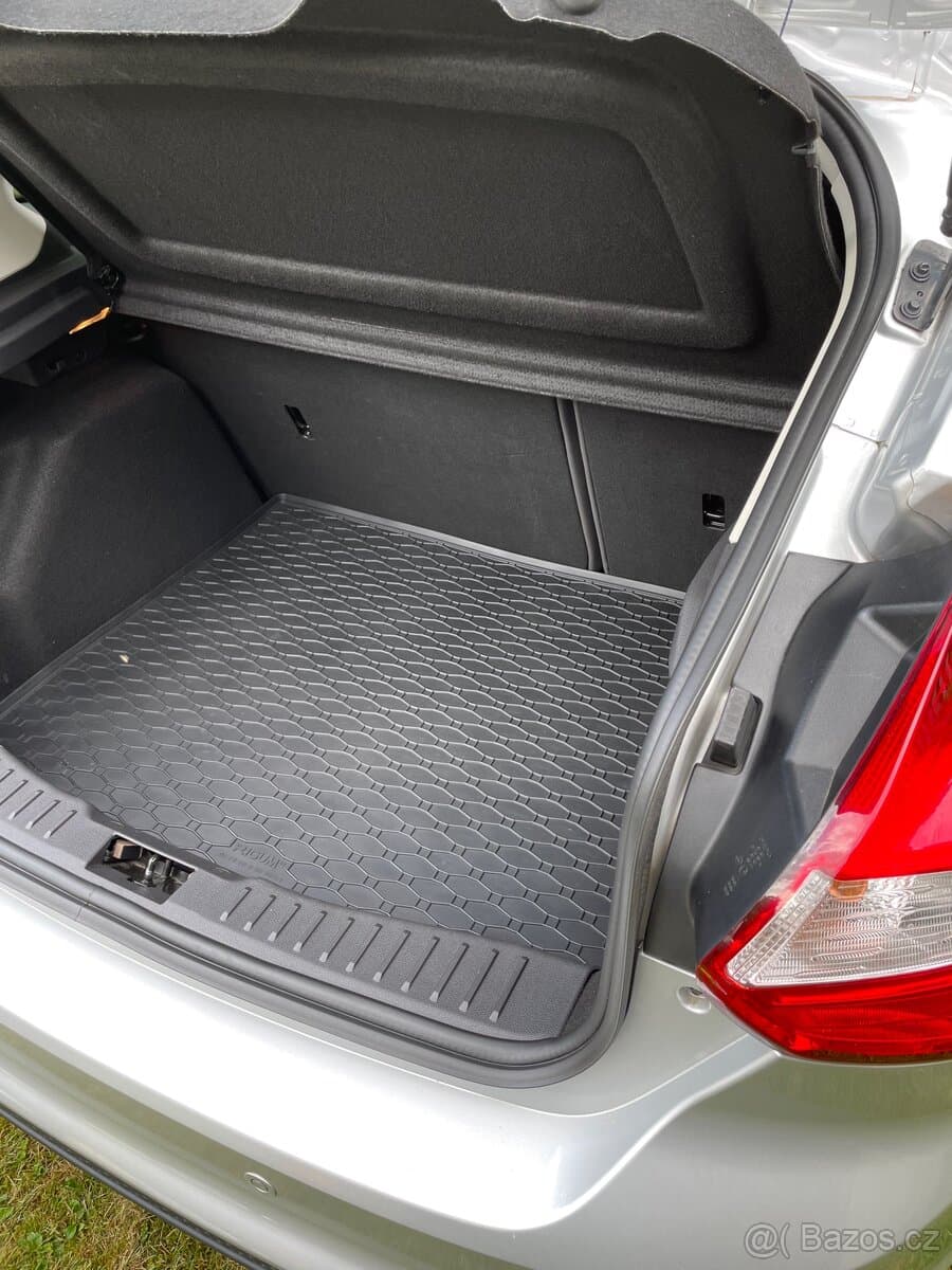 2012 Ford FOCUS - 8
