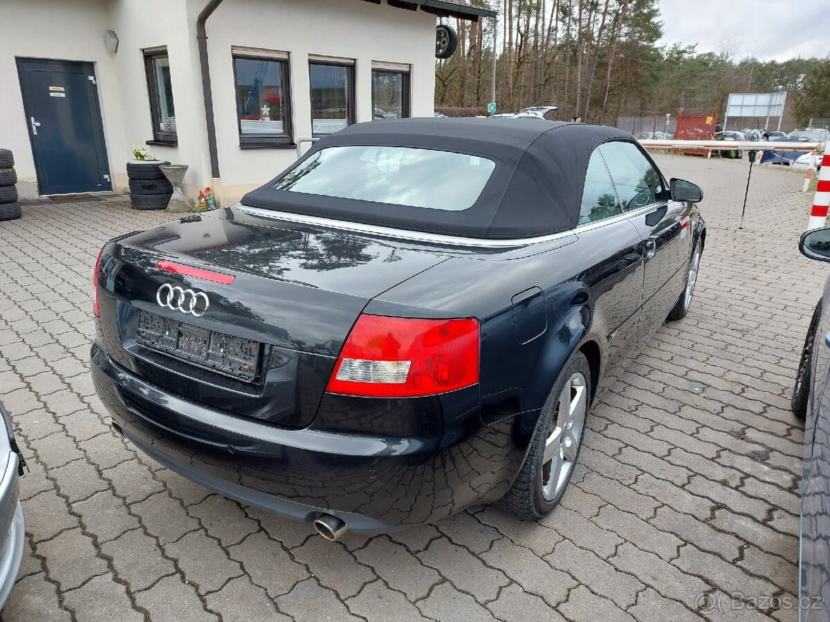 2004 Audi A4 - 8