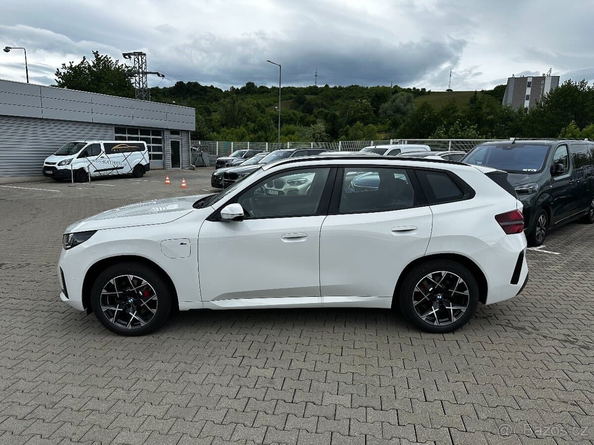 2025 BMW X3 - 8