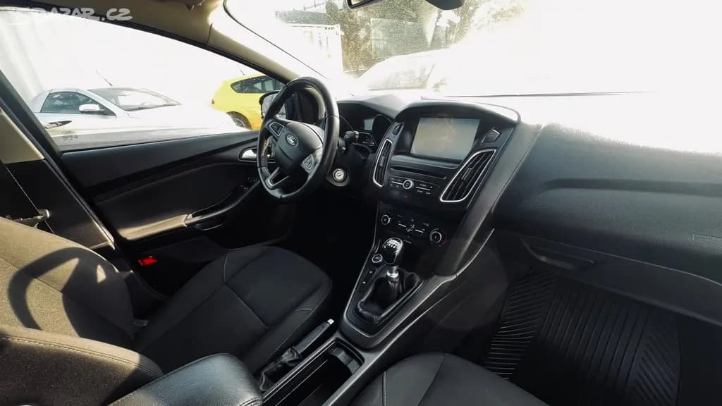 2016 Ford FOCUS - 8