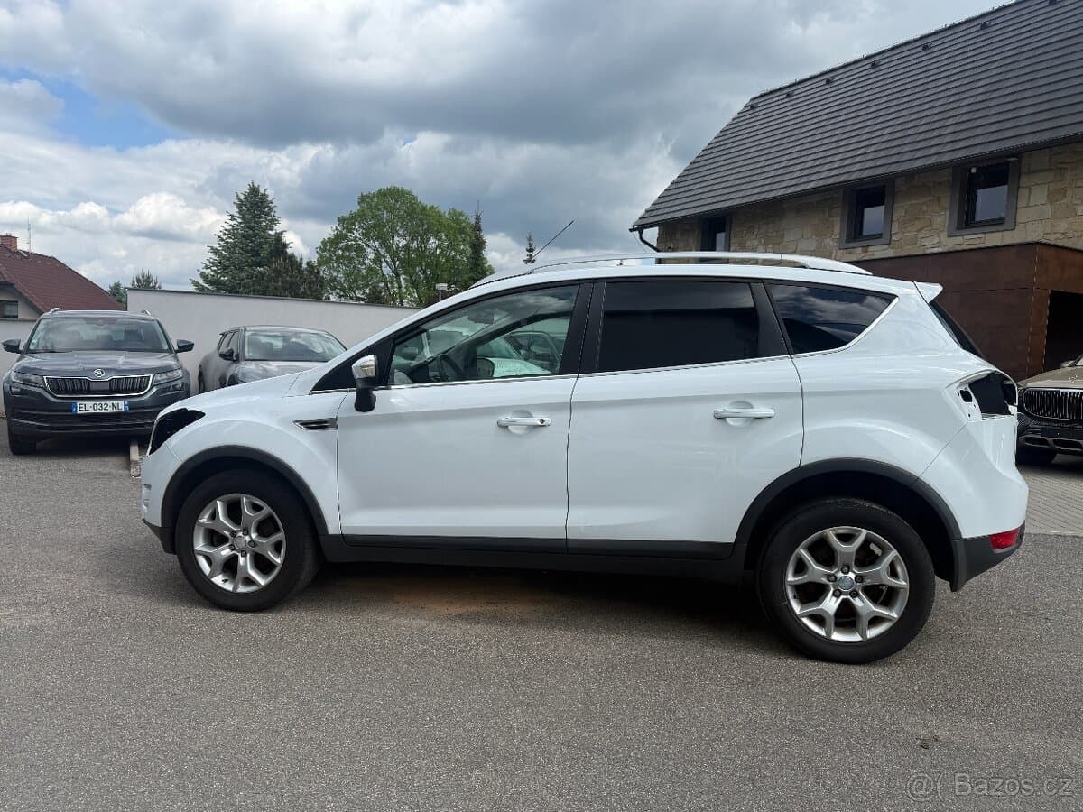 2010 Ford KUGA - 8