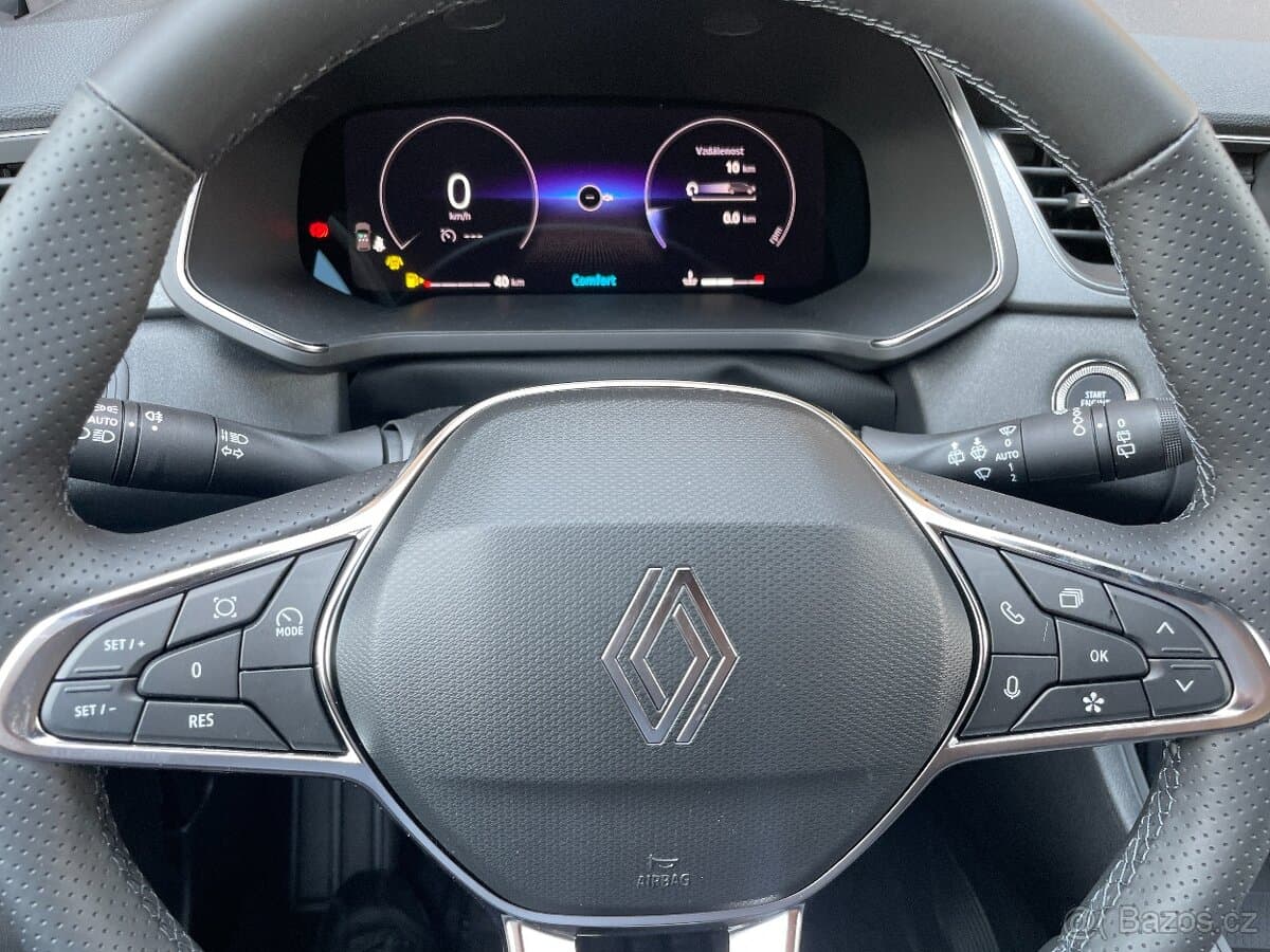 2025 Renault CAPTUR - 8