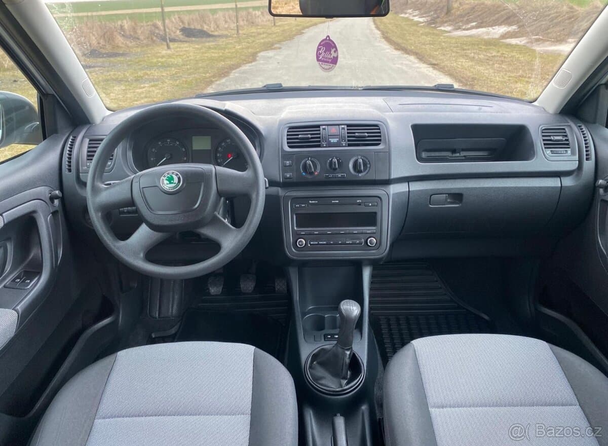 2012 Škoda FABIA - 8