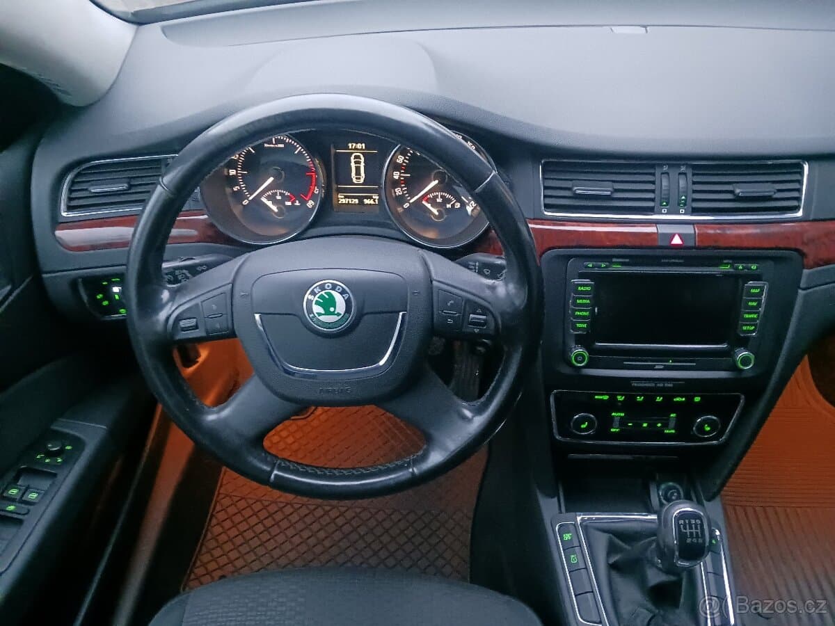 2009 Škoda SUPERB - 8
