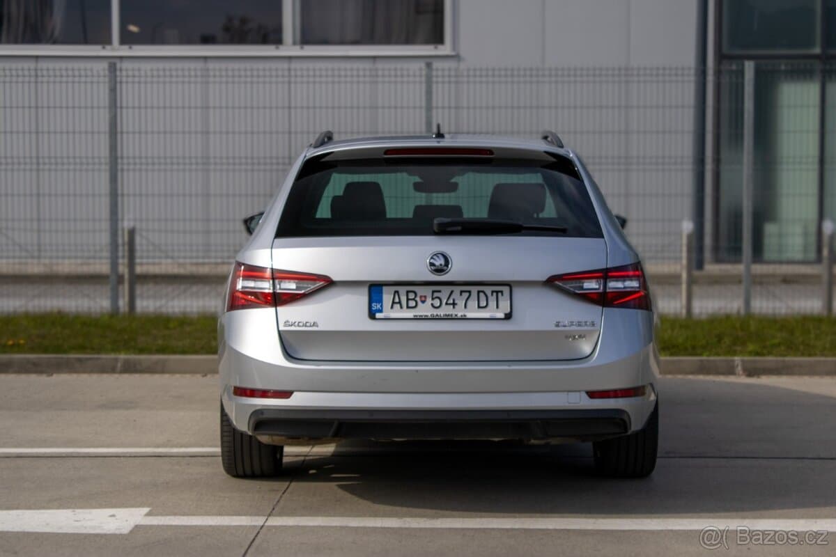 2016 Škoda SUPERB - 8