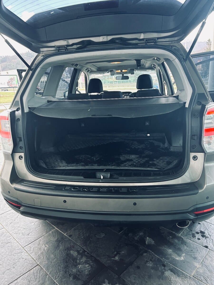 2018 Subaru FORESTER - 8