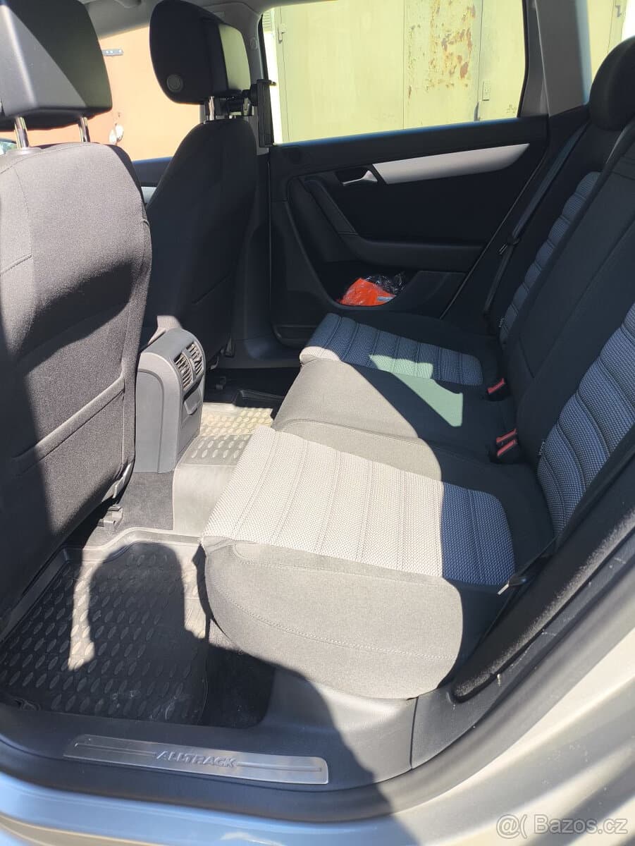 2014 Volkswagen PASSAT - 8