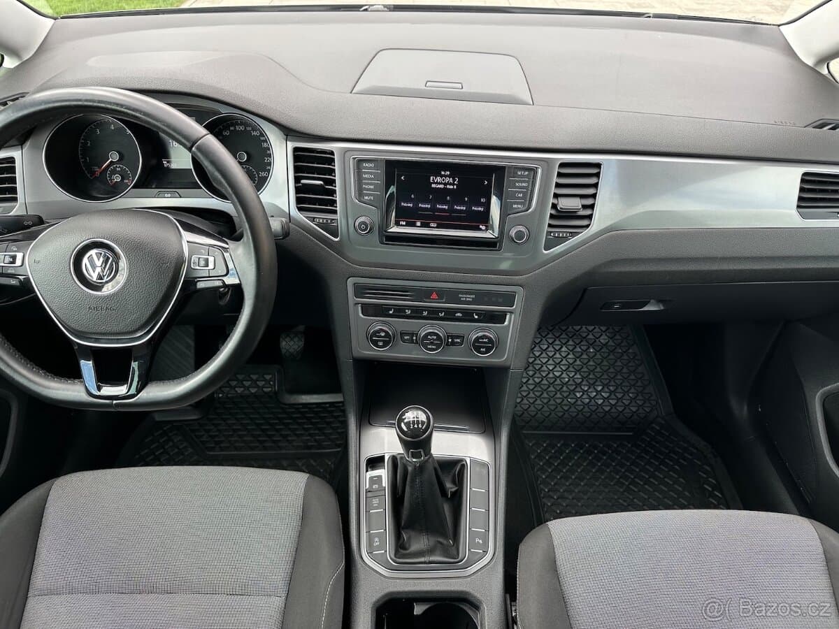 2015 Volkswagen GOLF - 8