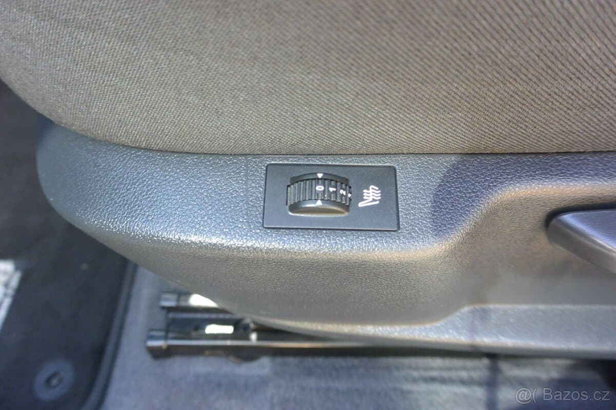 2015 Peugeot 5008 - 8