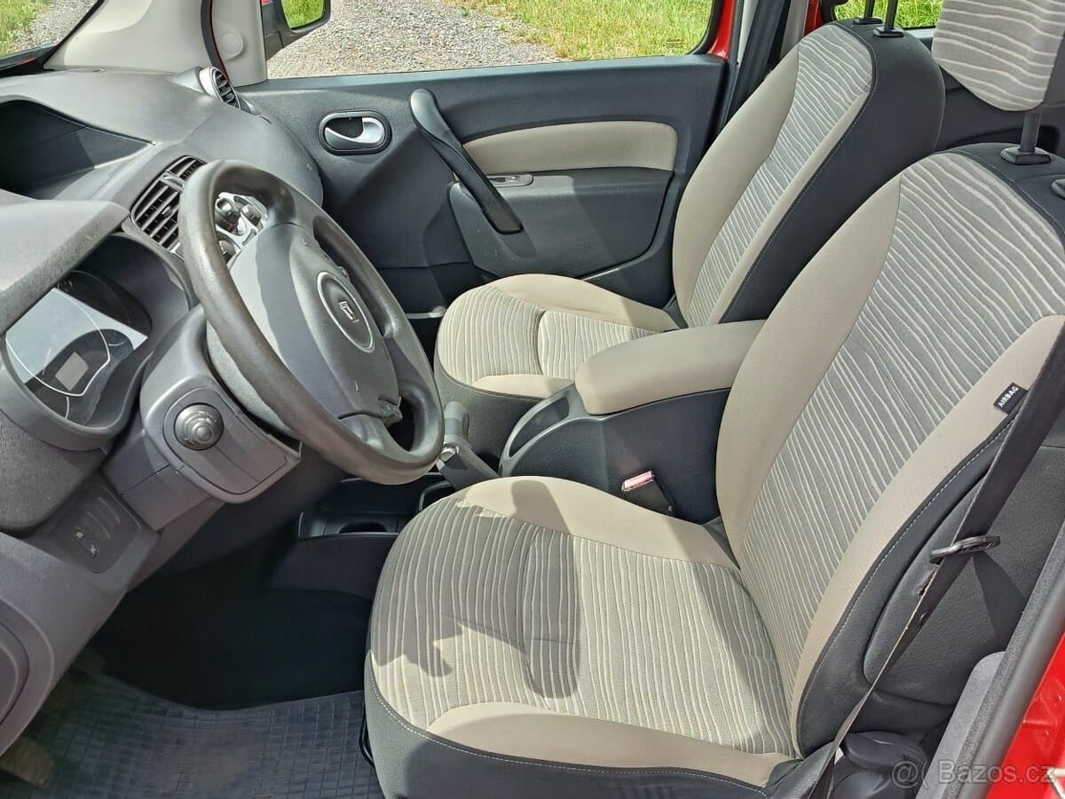 2011 Renault KANGOO - 8