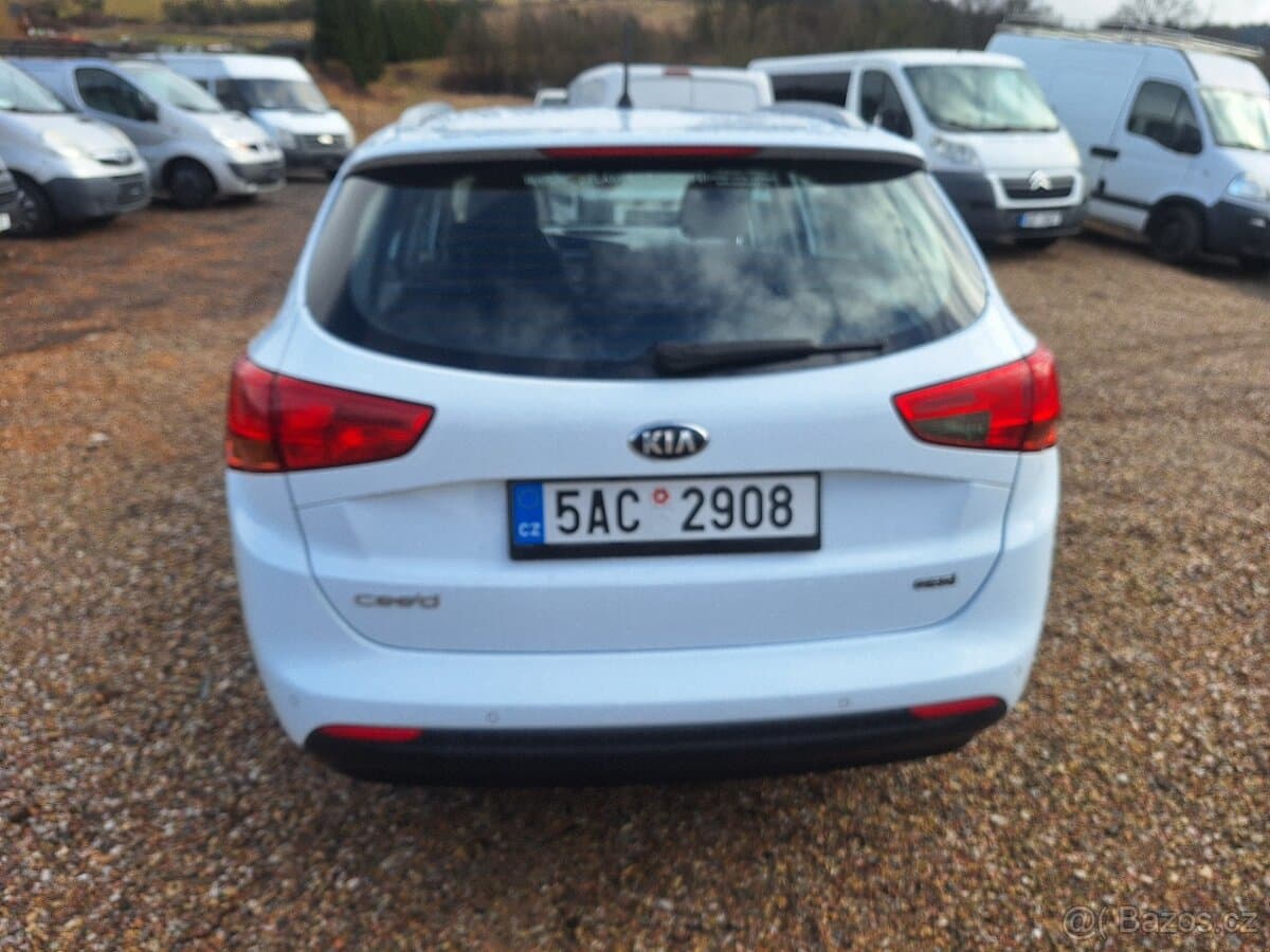 2015 Kia PROCEED - 8