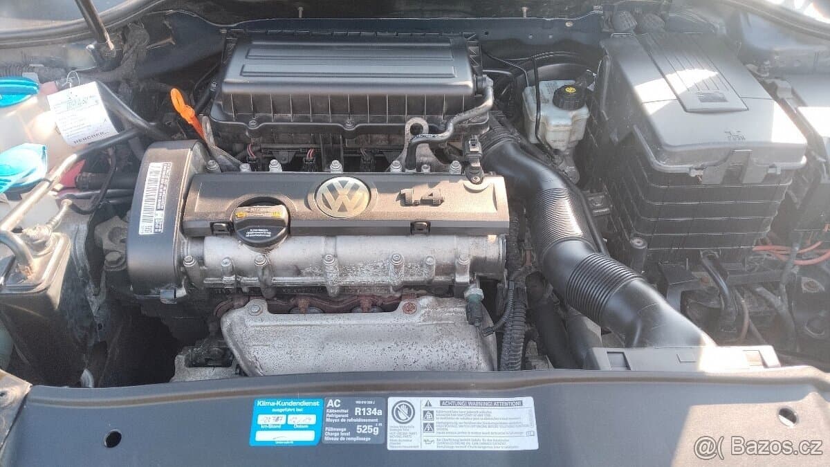 2010 Volkswagen GOLF - 8