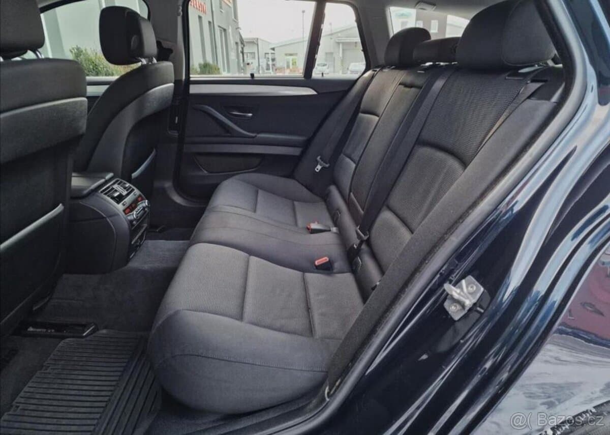 2010 BMW 5-SERIES - 8