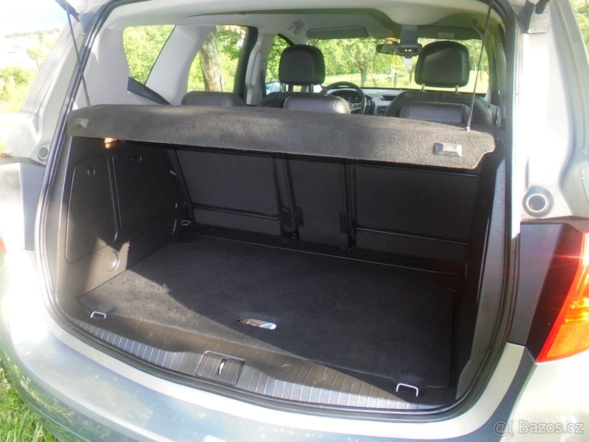 2013 Opel MERIVA - 8