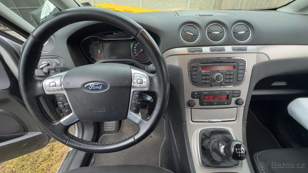 2011 Ford GALAXY - 8