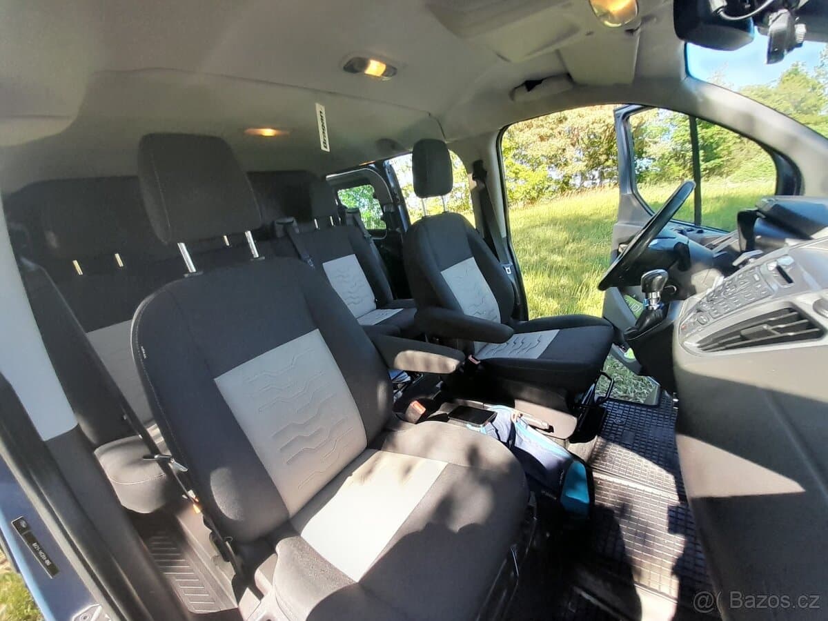 2015 Ford TOURNEO - 8