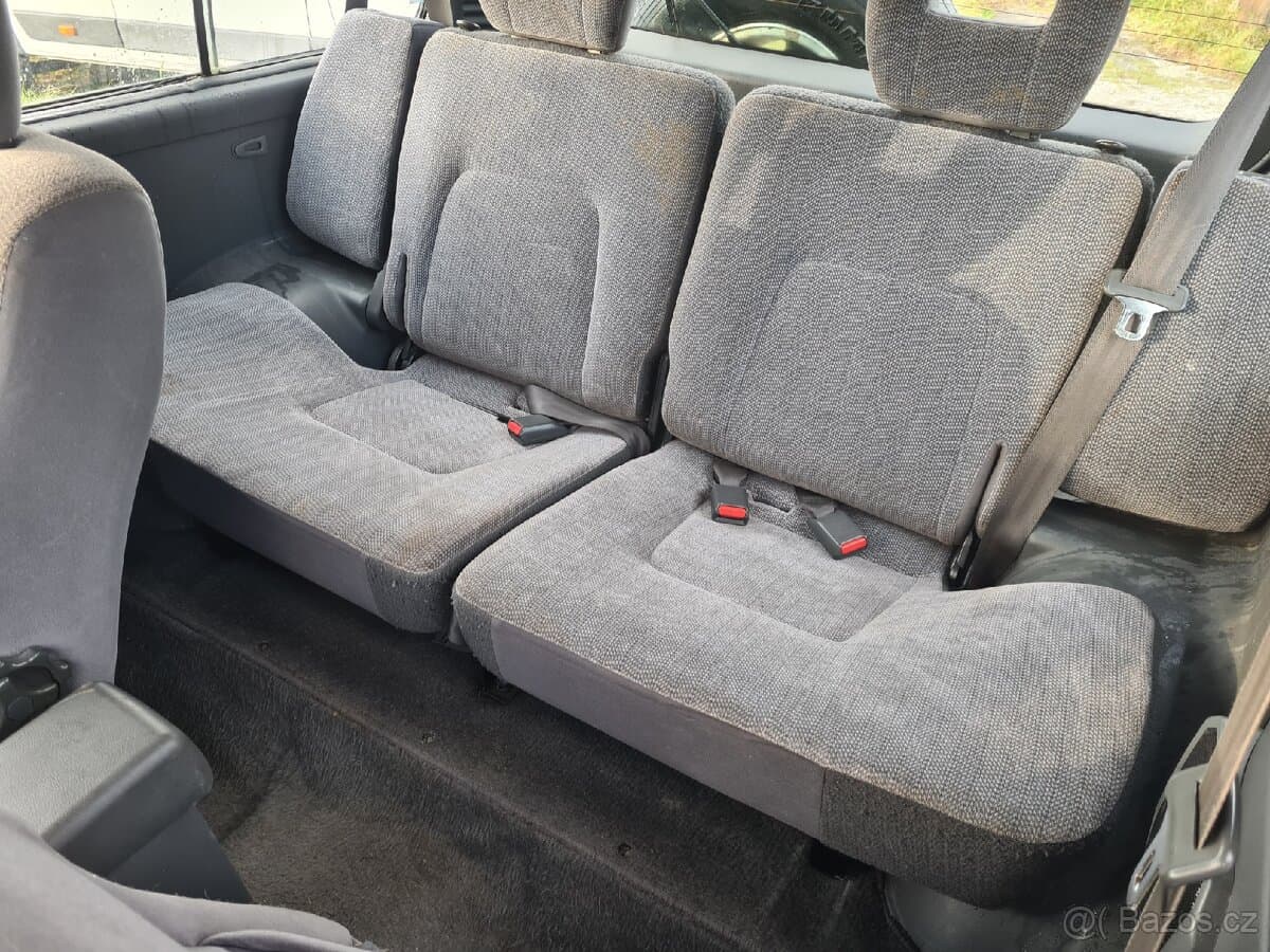 Mitsubishi PAJERO - 8