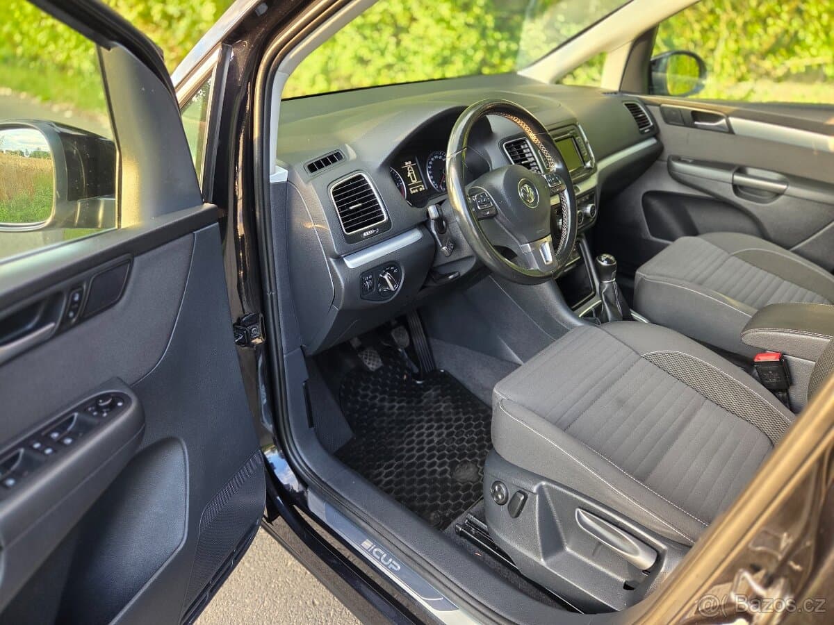 Volkswagen SHARAN - 8