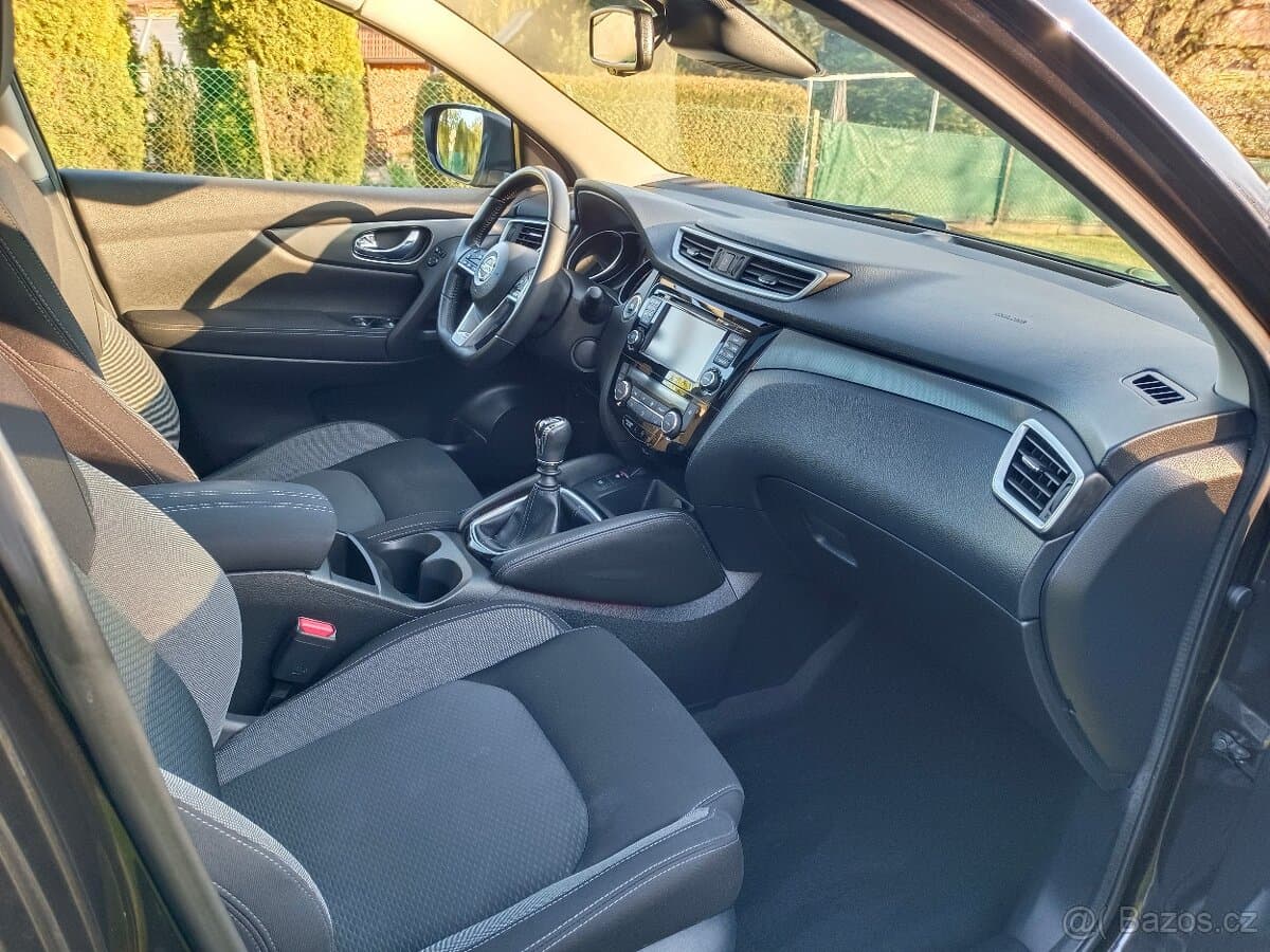 2018 Nissan QASHQAI - 8