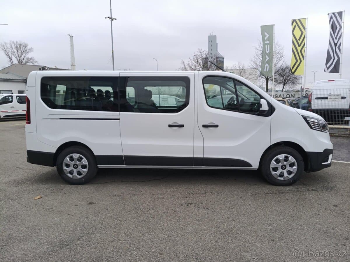 Renault TRAFIC - 8