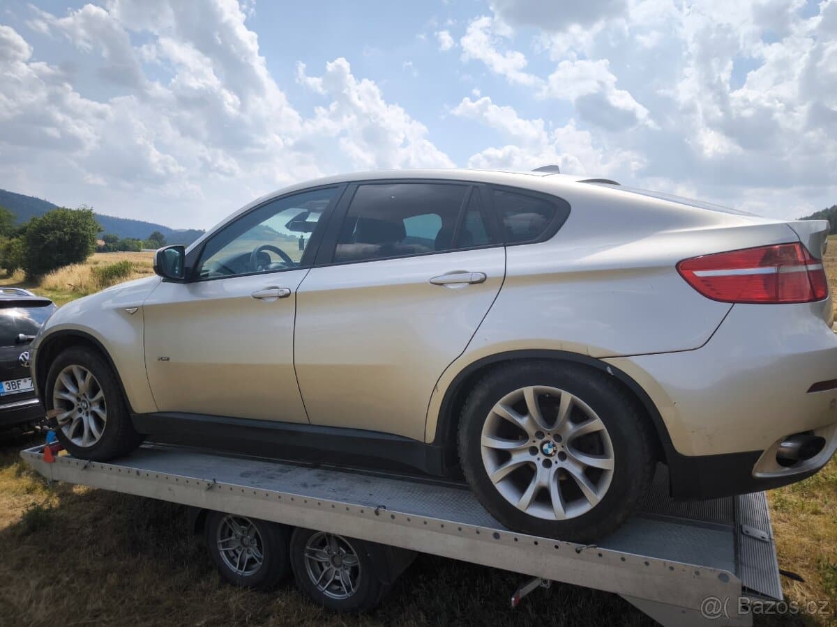 2010 BMW X6 - 8