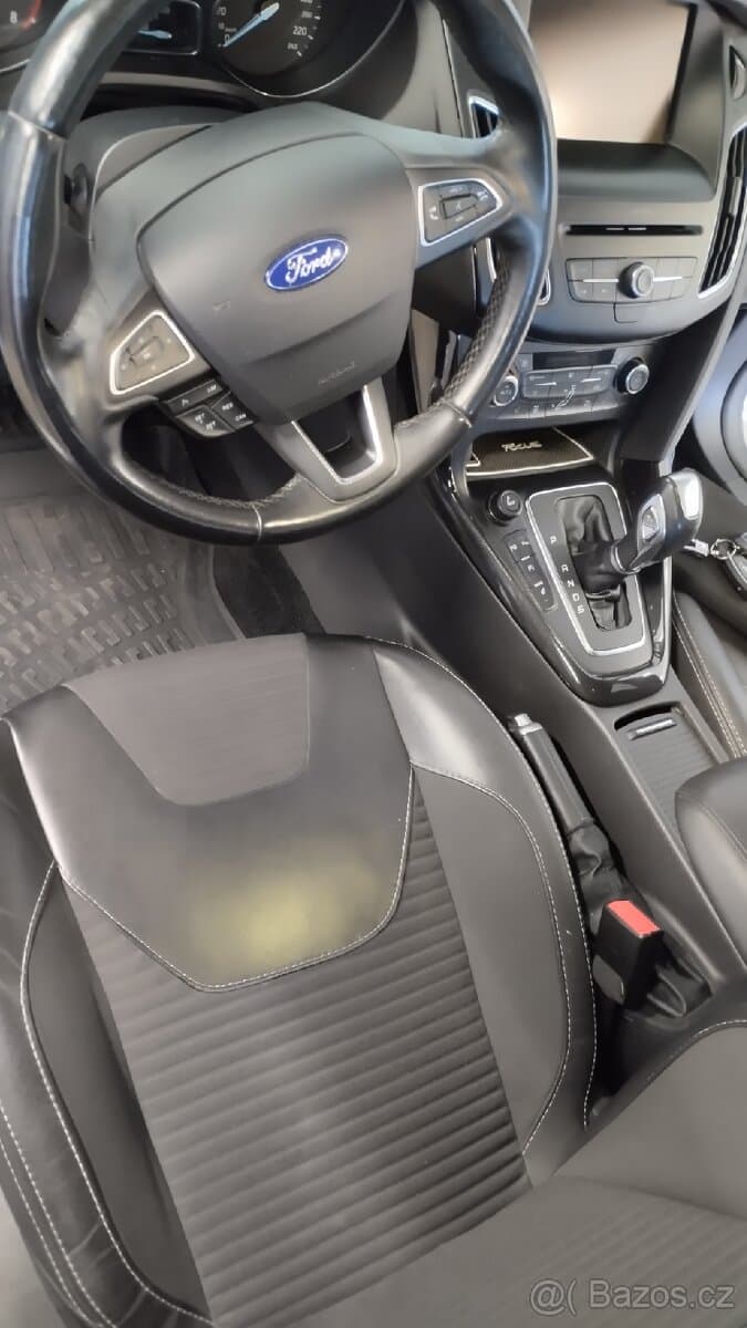2015 Ford FOCUS - 8