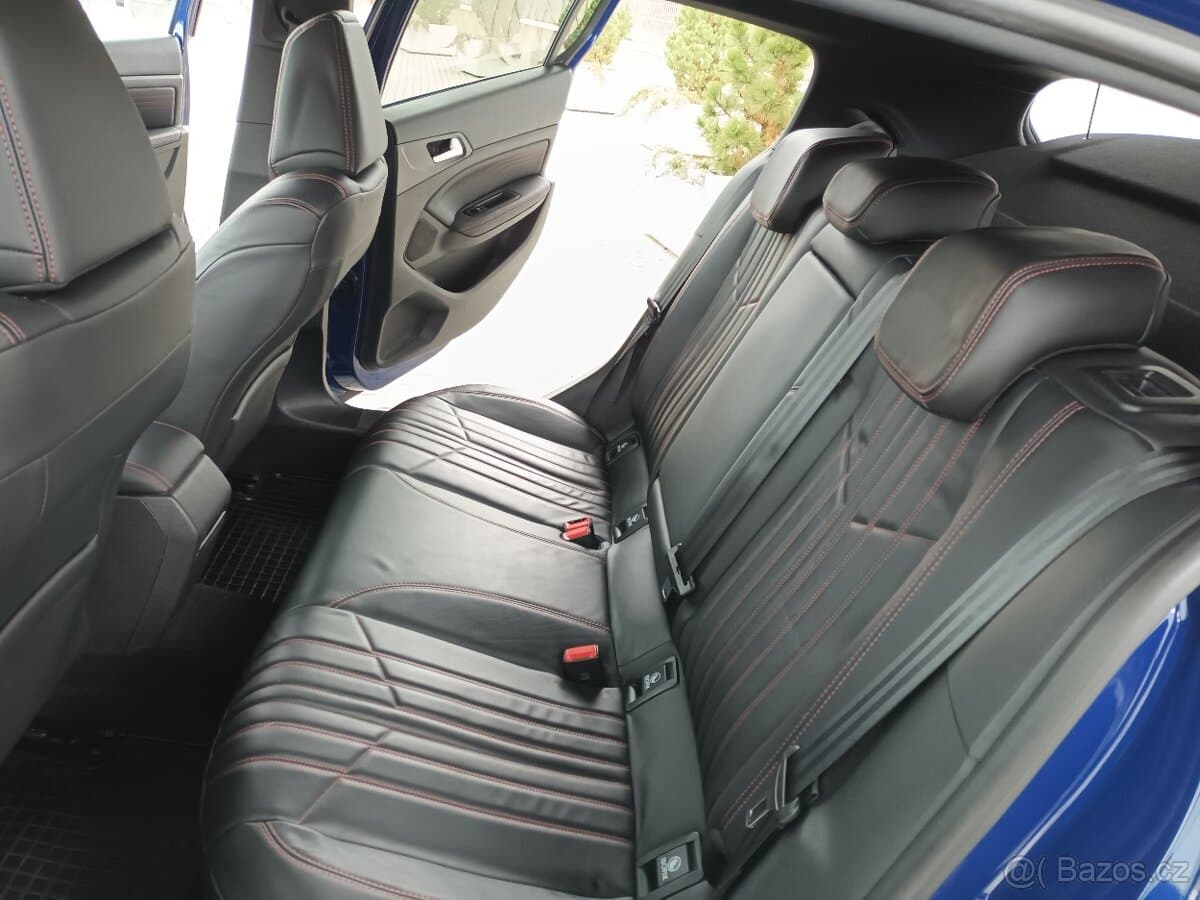 2018 Peugeot 308 - 8