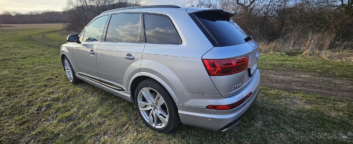 2017 Audi SQ7 - 8