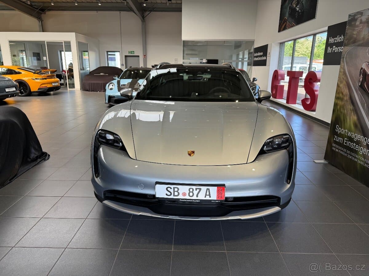 2021 Porsche TAYCAN - 8