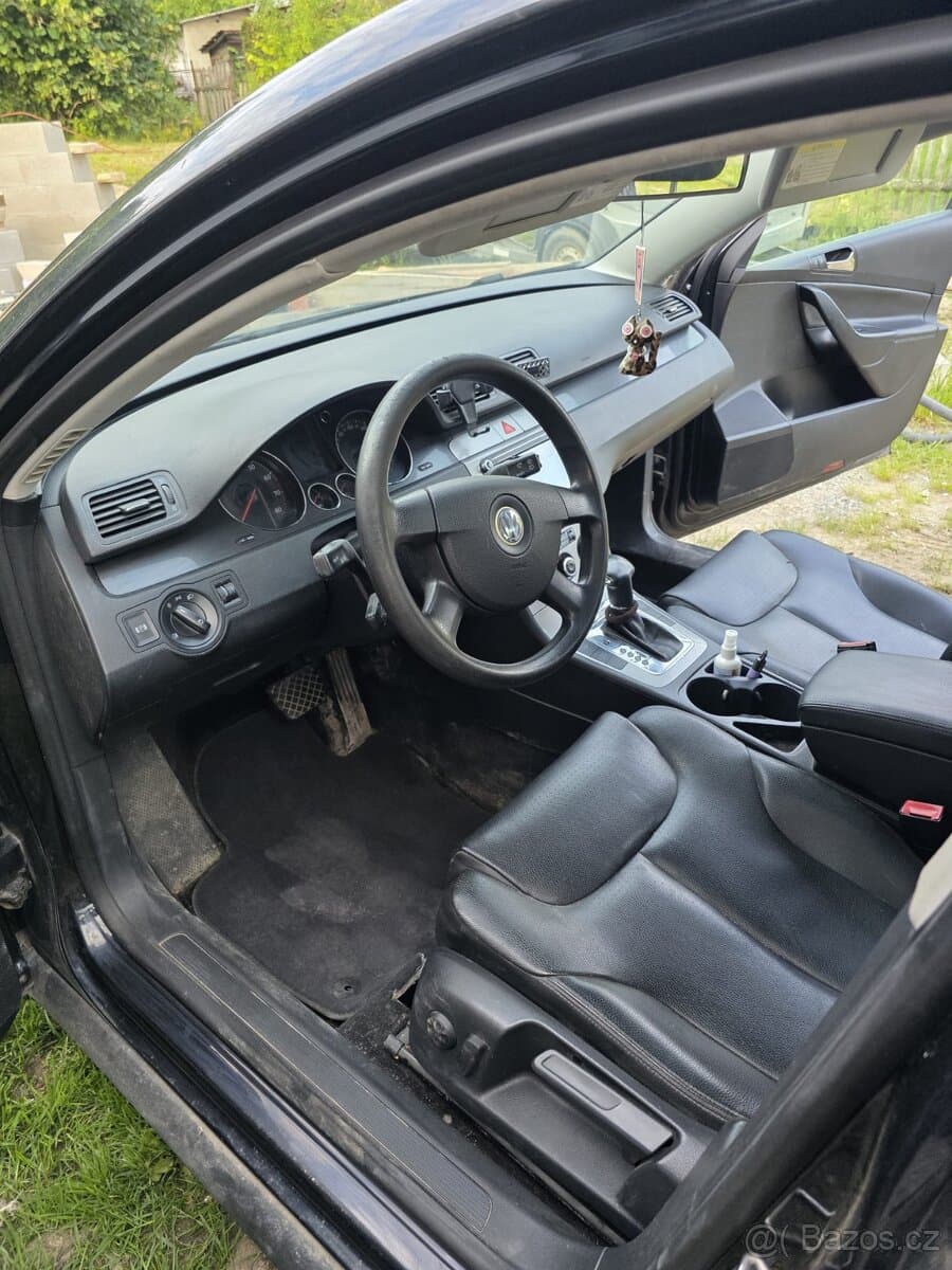 2007 Volkswagen PASSAT - 8