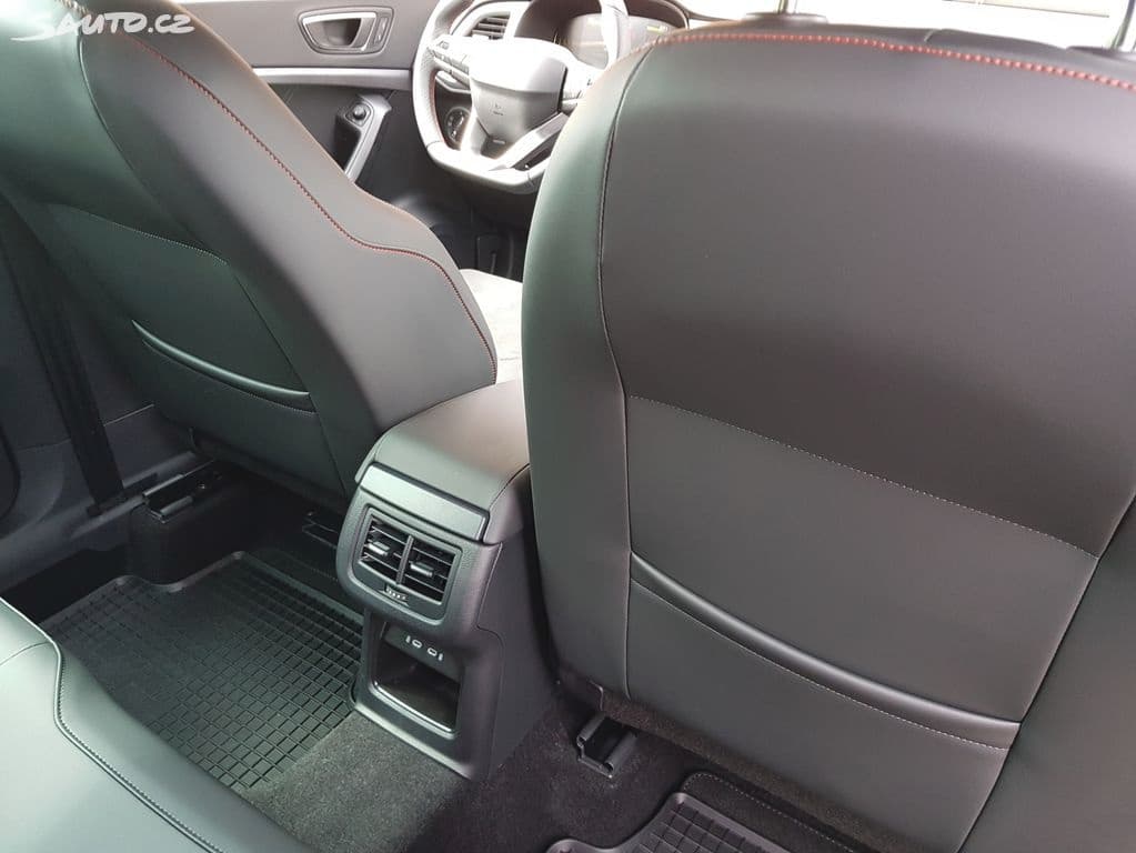 Cupra ATECA - 8