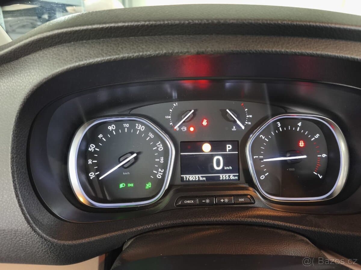 Toyota PROACE - 8