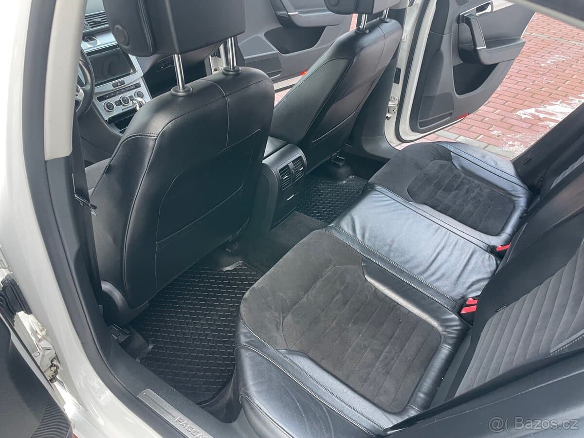 Volkswagen PASSAT - 8