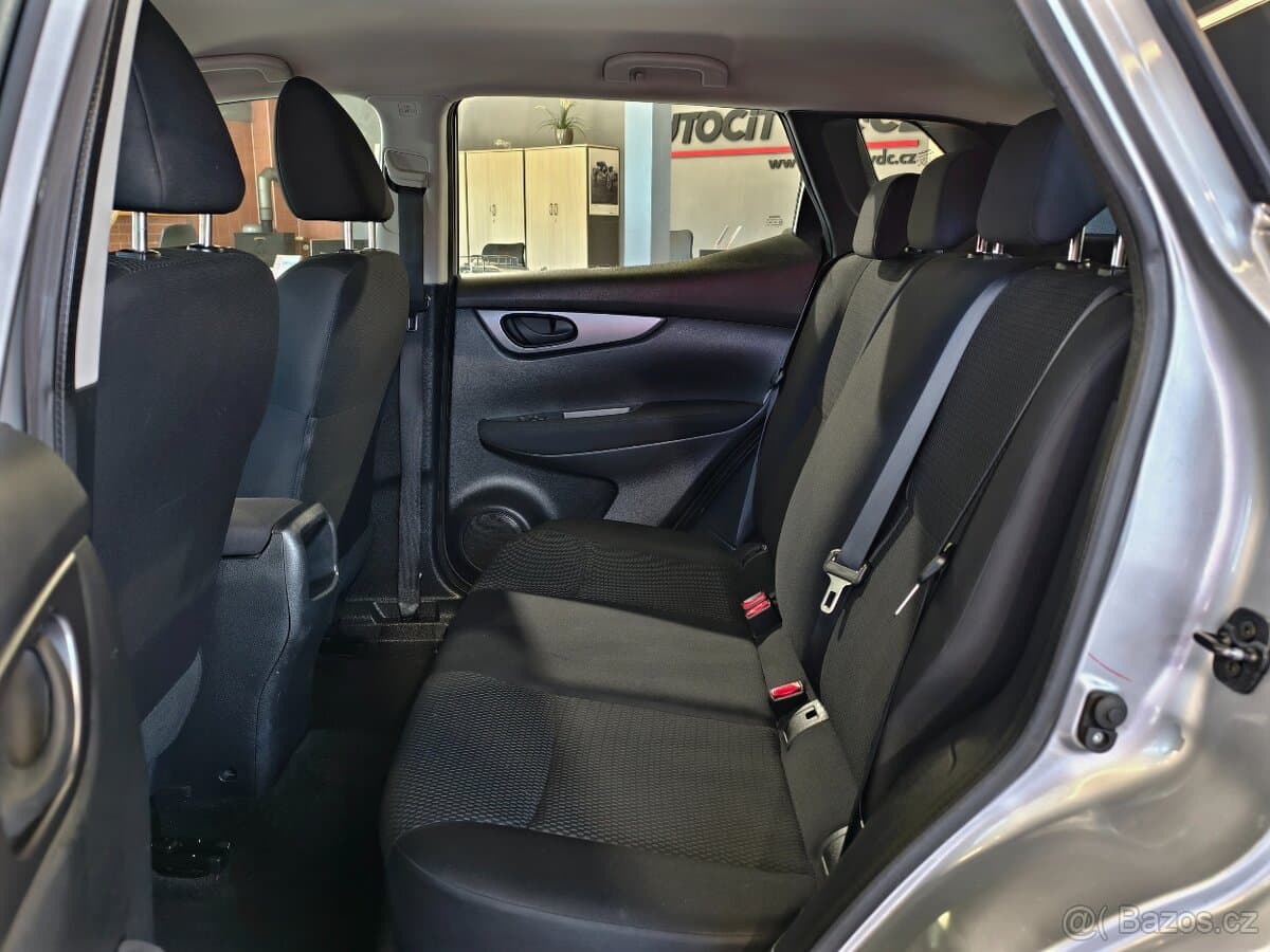 2017 Nissan QASHQAI - 8