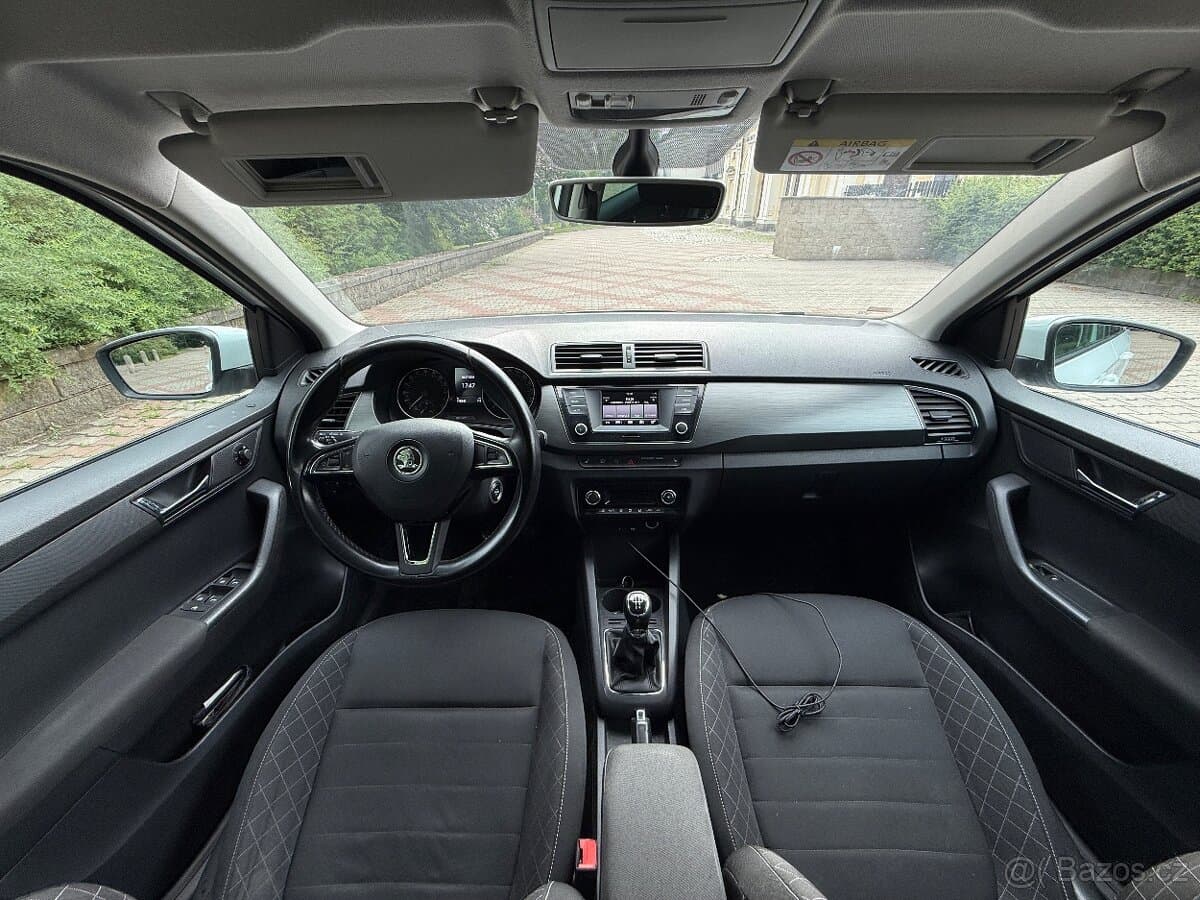 2015 Škoda FABIA - 8