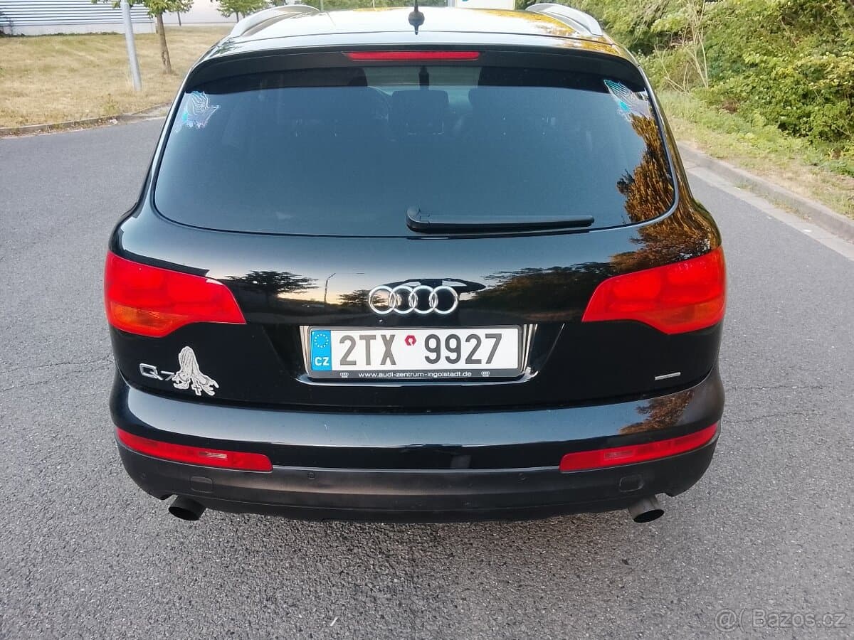 Audi Q7 - 8