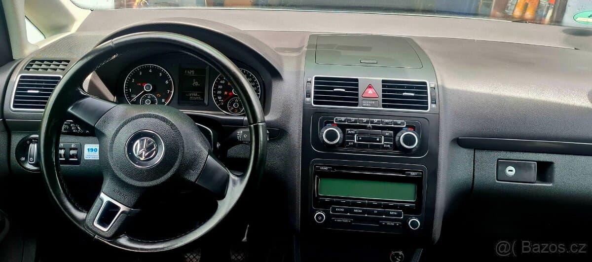 2010 Volkswagen TOURAN - 8
