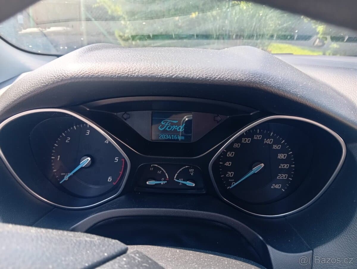 Ford FOCUS - 8