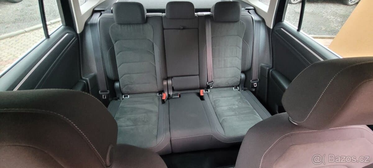 2018 Volkswagen TIGUAN - 8