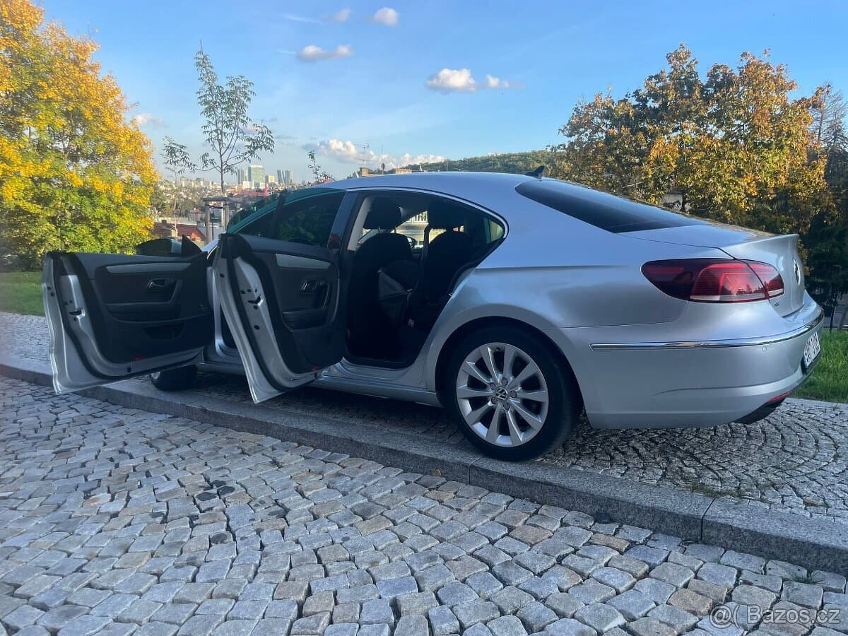 2014 Volkswagen PASSAT CC - 8