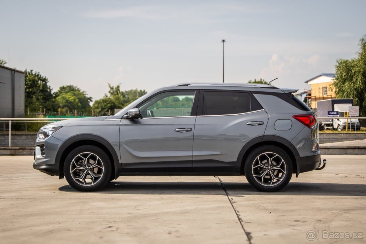 2023 SsangYong KORANDO - 8