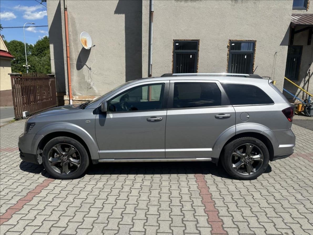2016 Fiat FREEMONT - 8