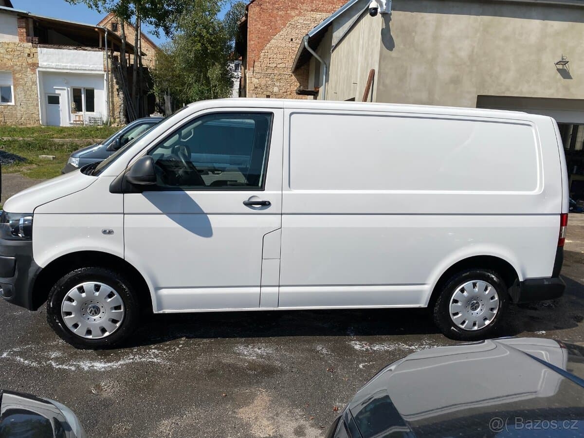 2013 Volkswagen TRANSPORTER - 8