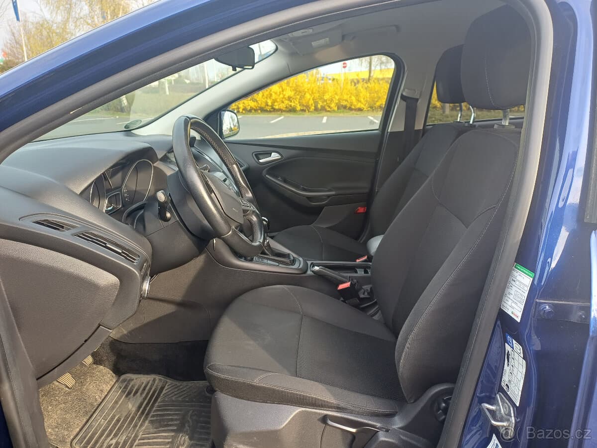 2017 Ford FOCUS - 8