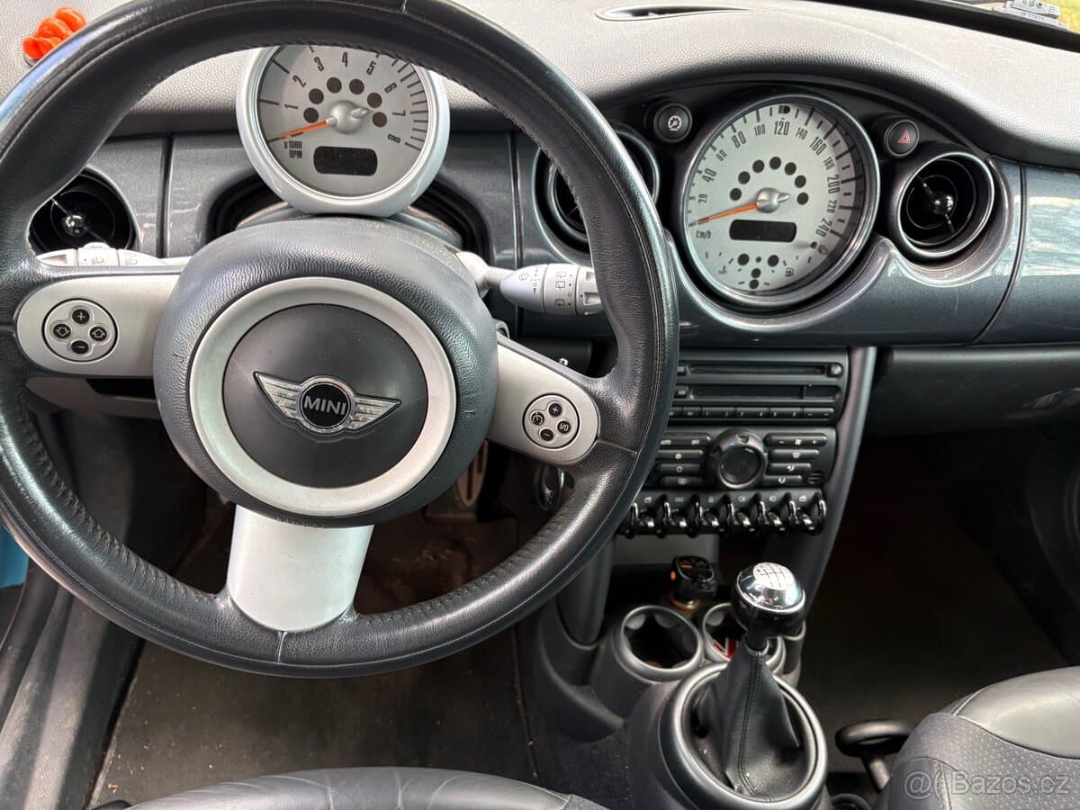 2004 Mini COOPER - 8