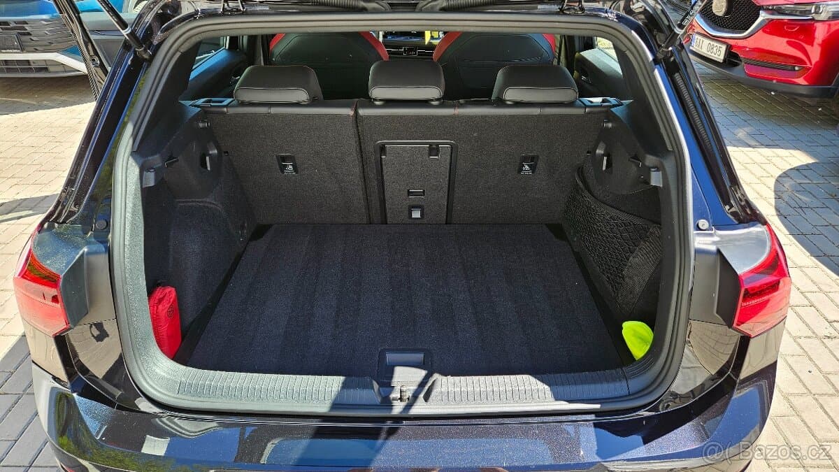 2024 Volkswagen GOLF - 8