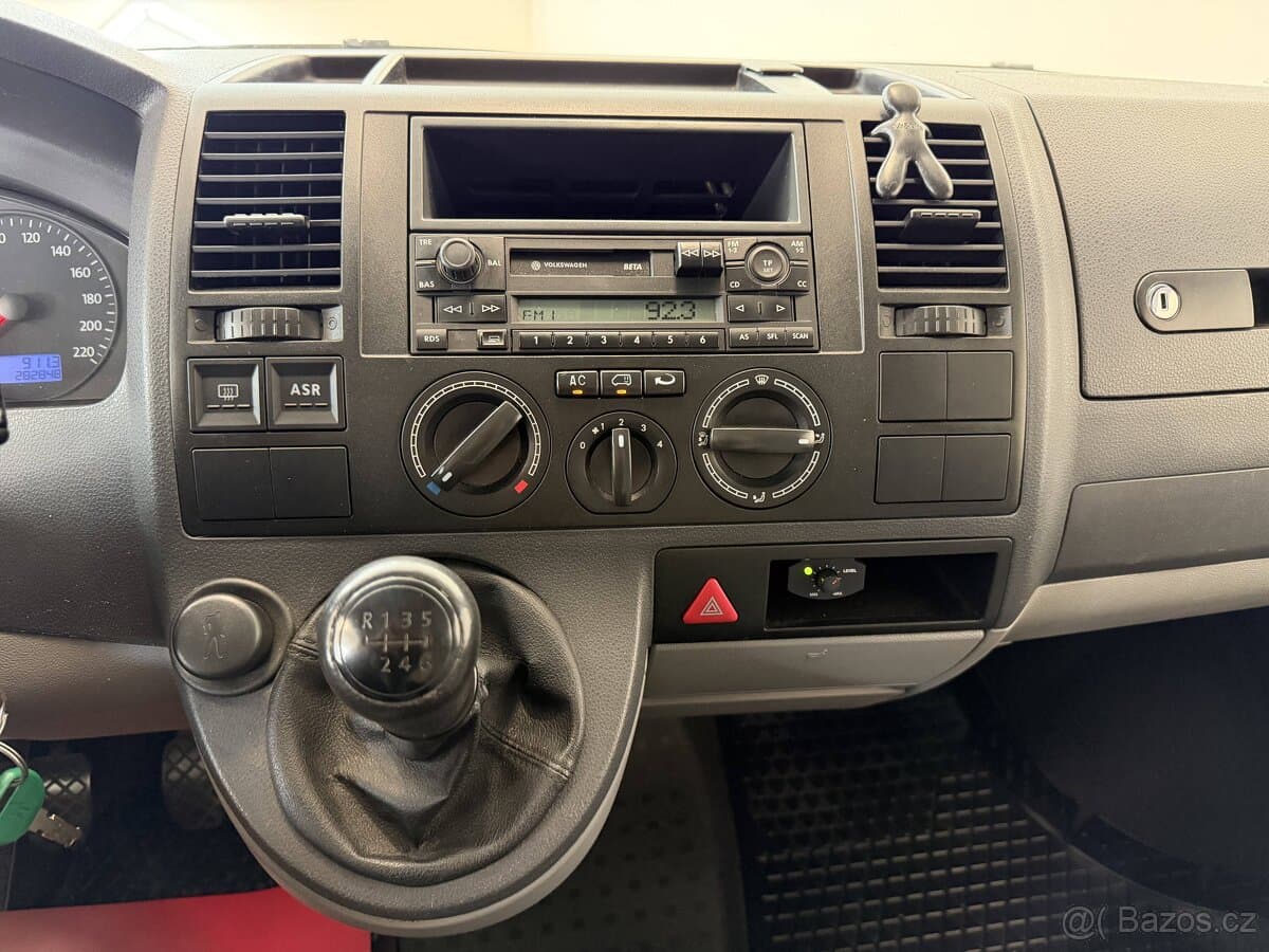 2004 Volkswagen TRANSPORTER - 8