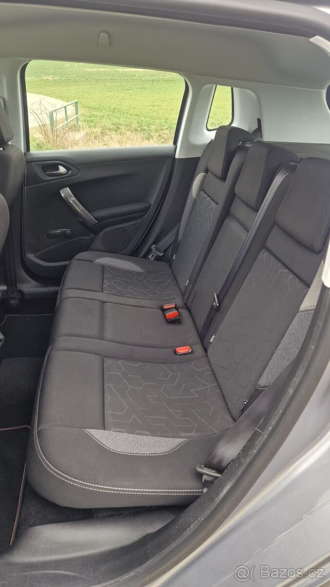 2016 Peugeot 2008 - 8