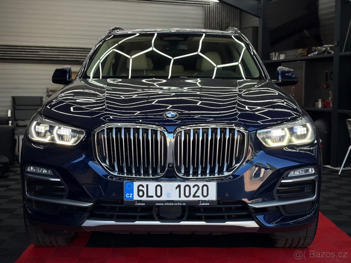 2019 BMW X5 - 8